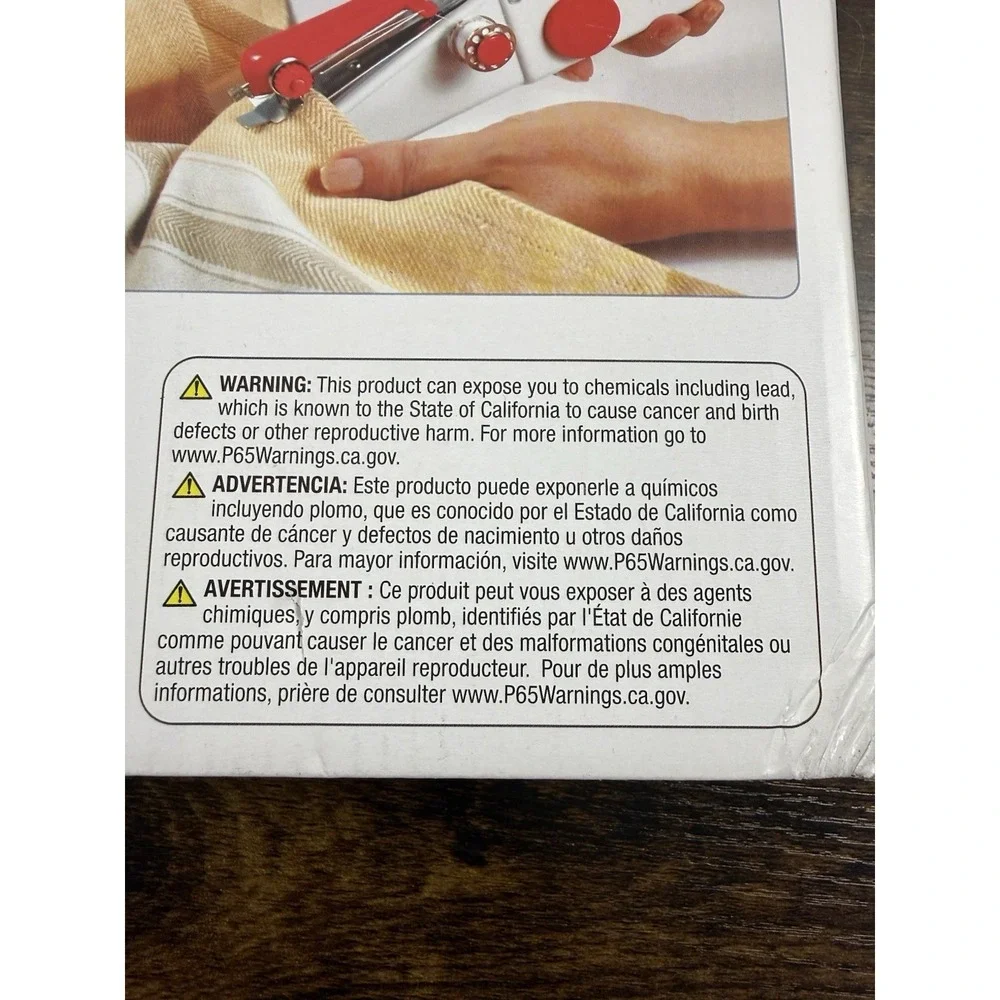 SINGER‎ Stitch Sew Quick + Cordless Mending Machine, White NEW Portable Handheld